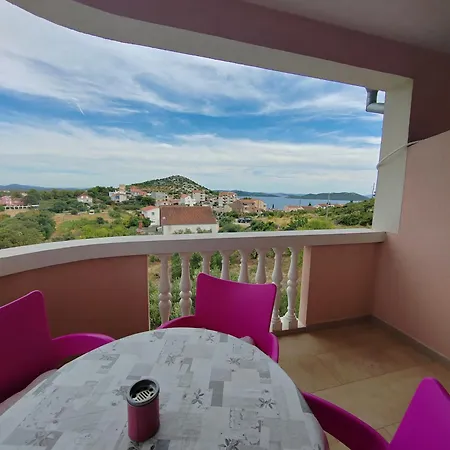 Apartament T&c Drage